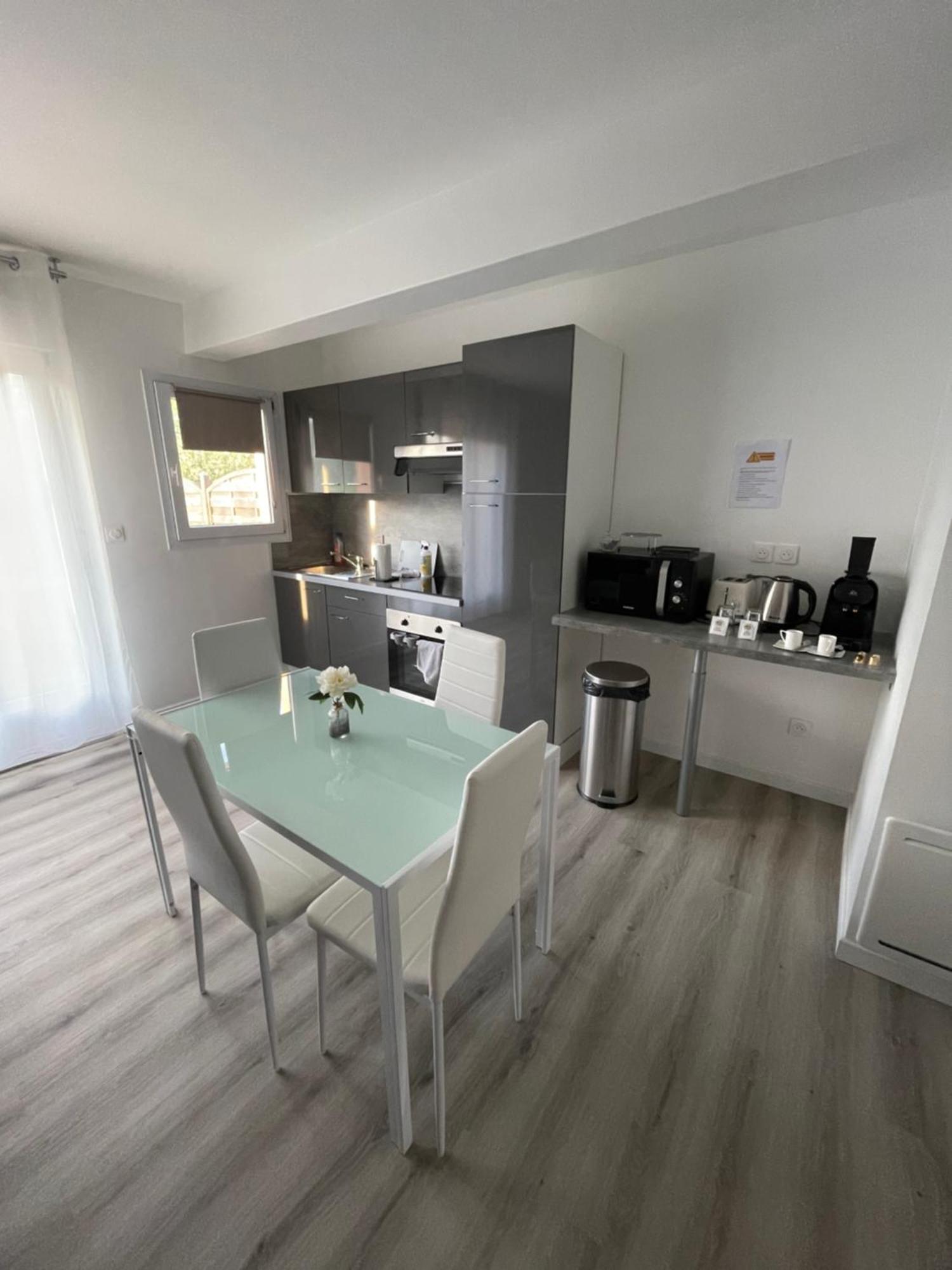 Maison Detente De 100 M2 Uniquement Couple-Famille-Travailleurs Villeparisis Exteriör bild